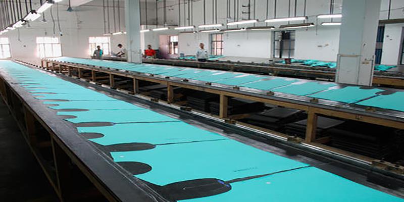 Screen printing tables