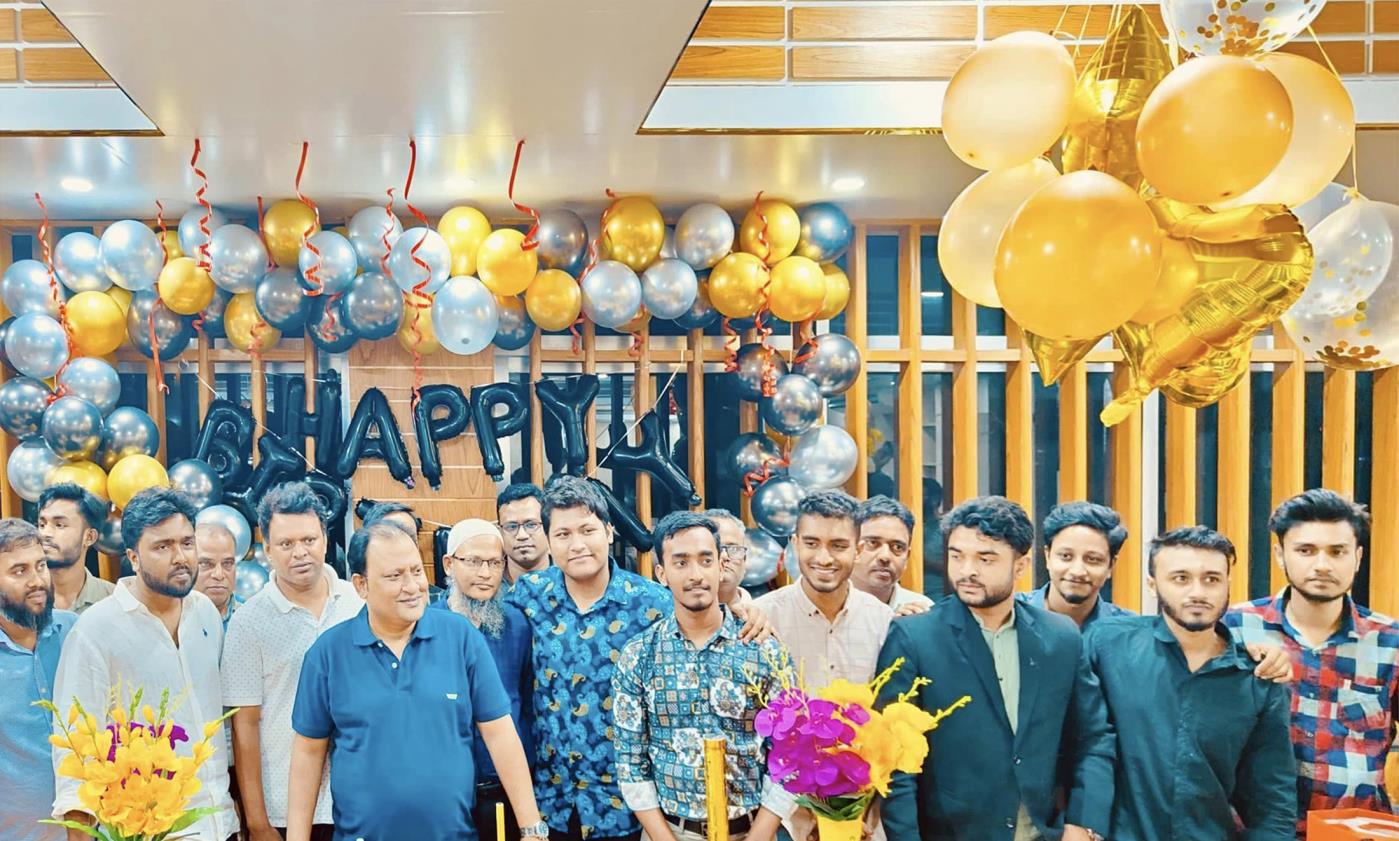 Minar Group team